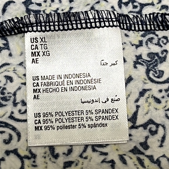 Cute stretch INC paisley top from Macys with tie neck and blue tassels - Picture 10 of 11